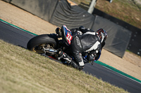 brands-hatch-photographs;brands-no-limits-trackday;cadwell-trackday-photographs;enduro-digital-images;event-digital-images;eventdigitalimages;no-limits-trackdays;peter-wileman-photography;racing-digital-images;trackday-digital-images;trackday-photos